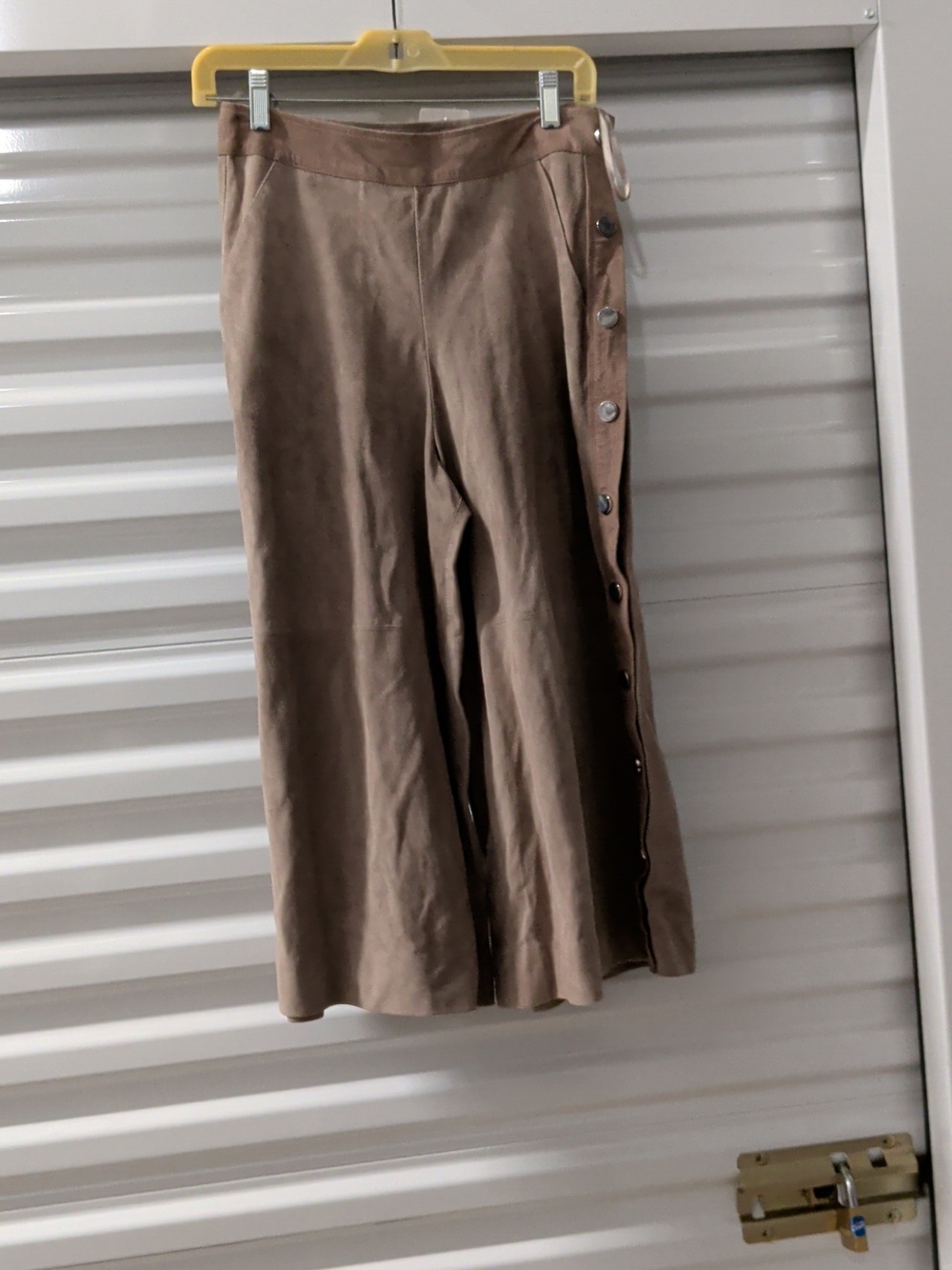 Nwt $1615 Vanessa Seward Suede Wide Leg Snap-Trim Pants in Taupe